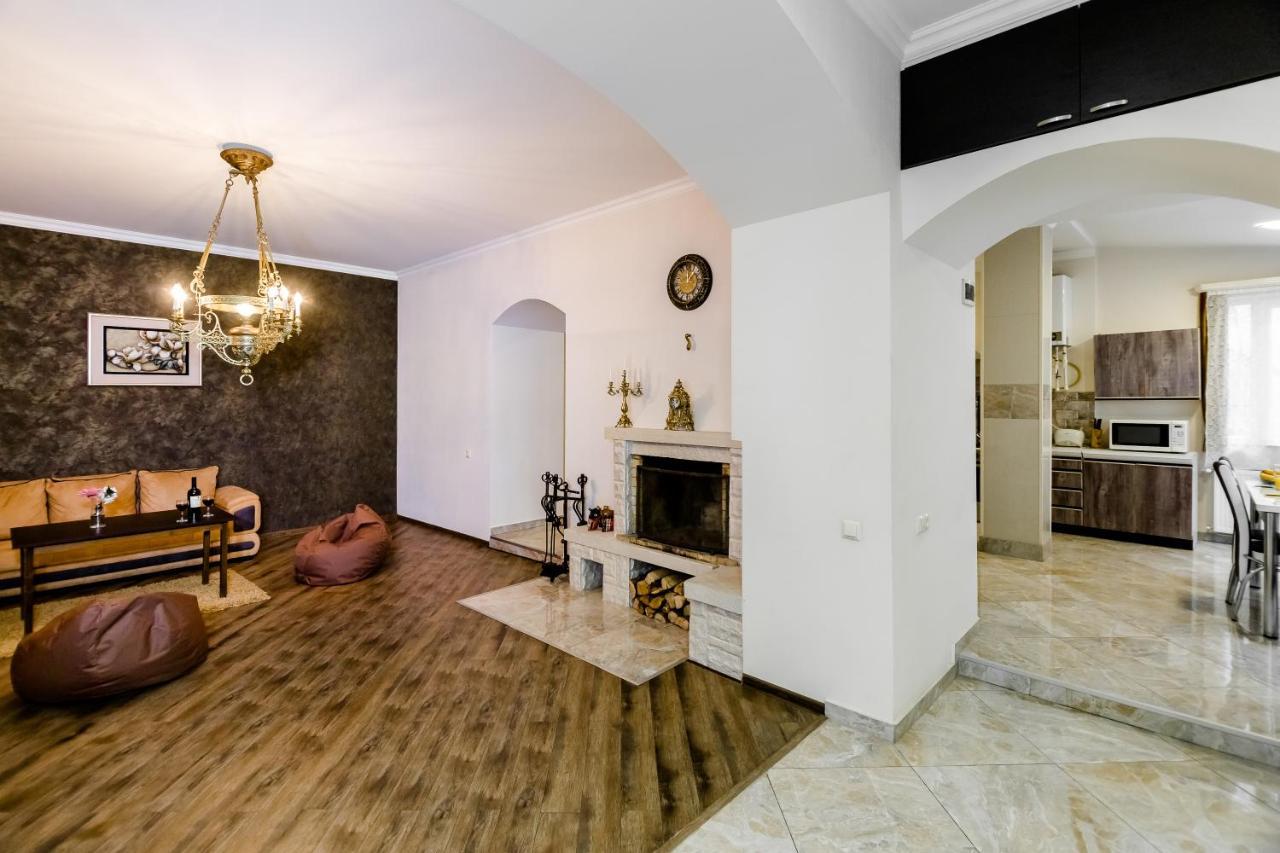 Comfortable House On Marjanishvili *