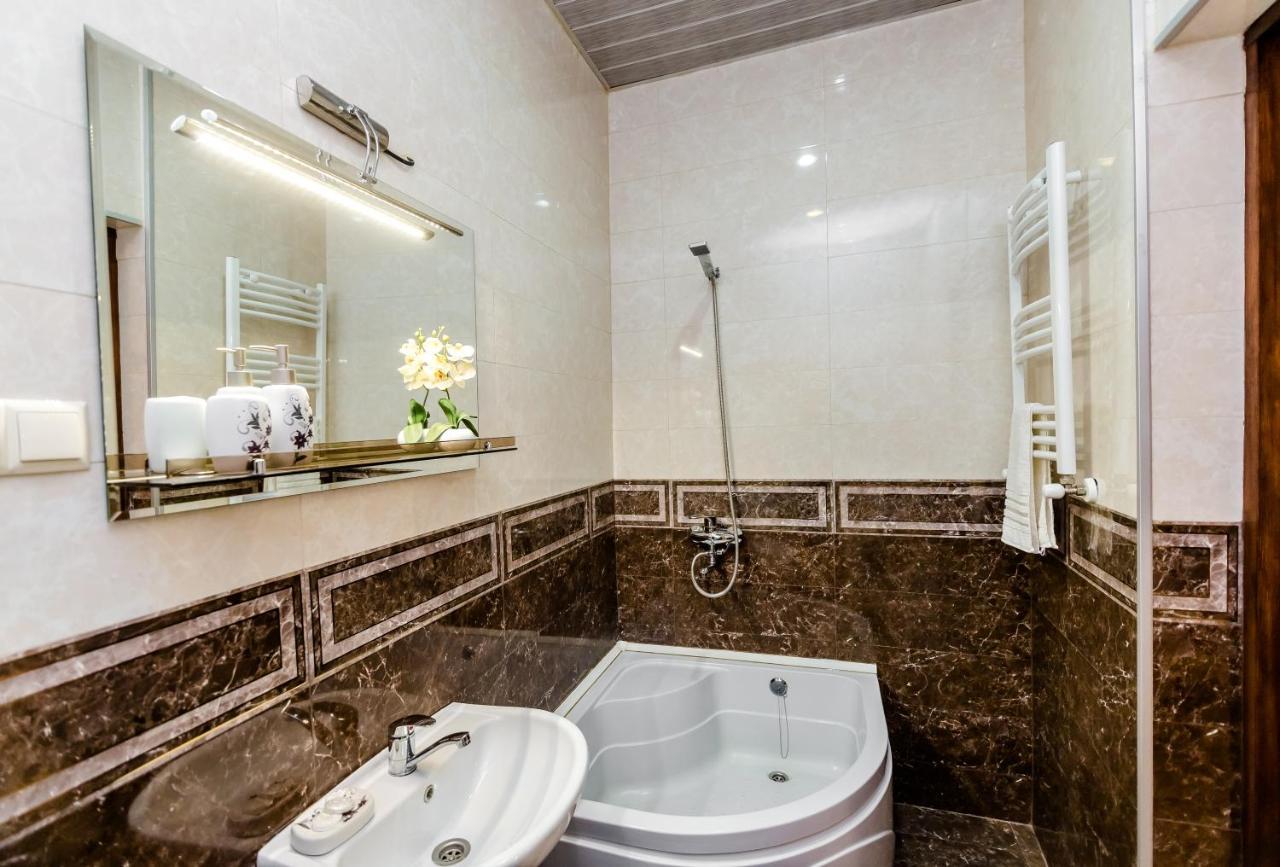 Comfortable House On Marjanishvili Apartment